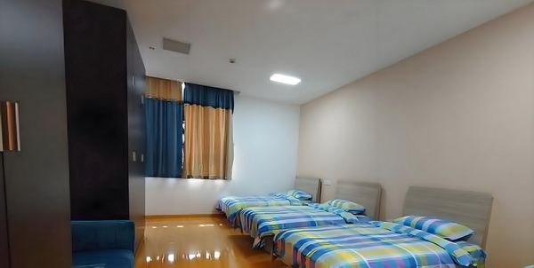 深圳落户积分要多久_演硬汉成名却情路坎坷,8年不敢谈恋爱,遇小10岁的她成宠妻狂魔 男方们说导室对我在劝